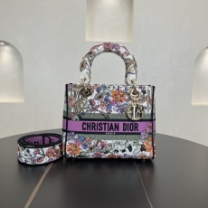 Dior Shopping Bags